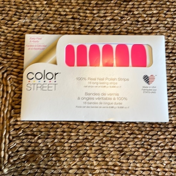 Color Street easy peel and apply 100% nail polish strips Color gloss Angeles - Picture 1 of 2